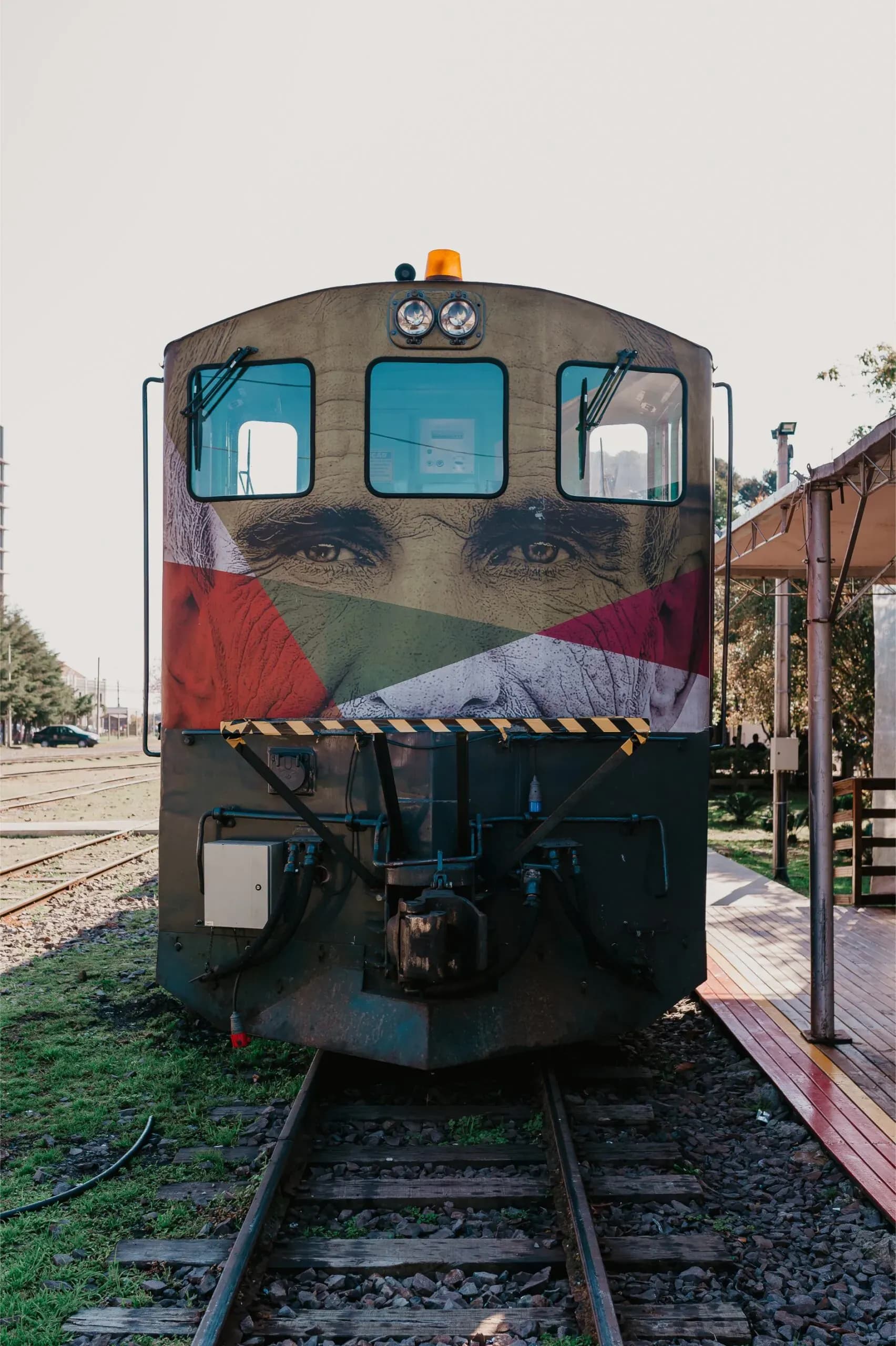 GL8 — foto 4